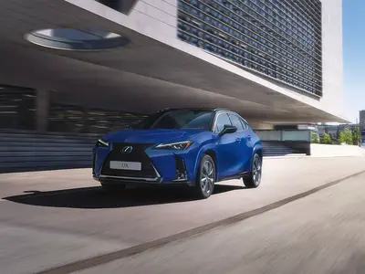 Jaunais Lexus UX